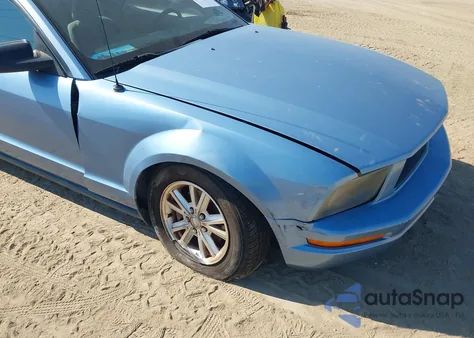 2007 Ford Mustang V6 Deluxe/V6 Premium из США, поврежденный, VIN 1ZVFT80N275355516